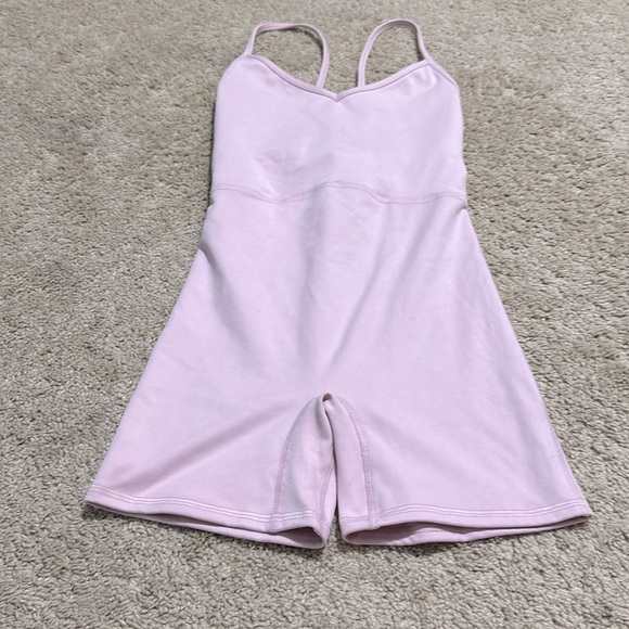 Gilly Hicks Hollister Strappy Back Active Shortsie One Piece - Black - Size L - Picture 1 of 6